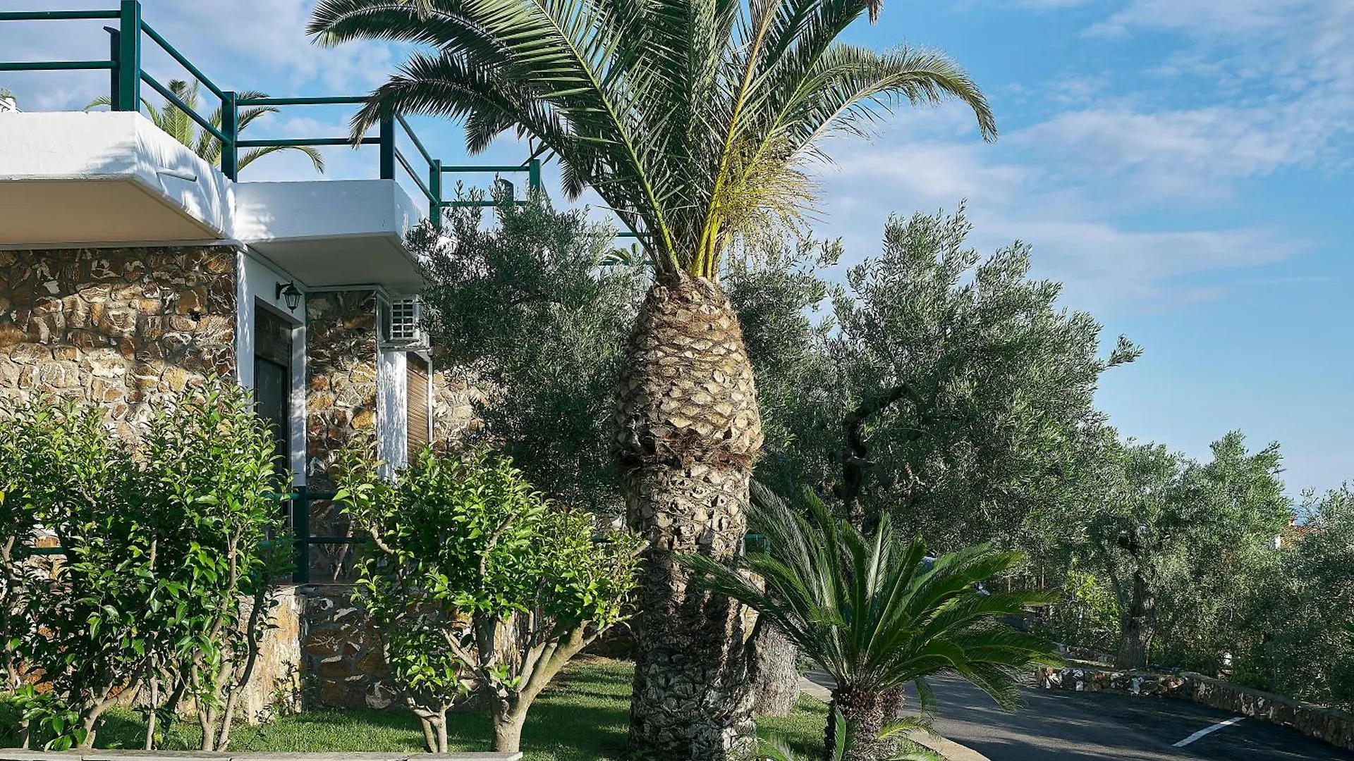 *** Resort Glavas Inn Hotel Gerakini Greece