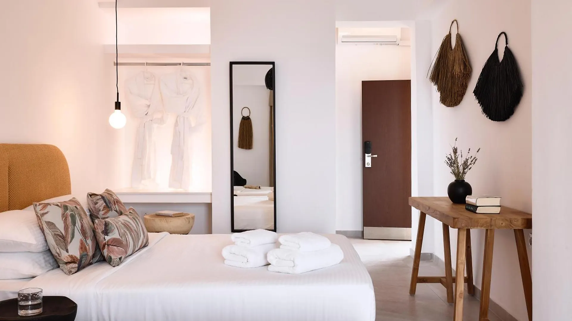 Glavas Inn Hotel Gerakini 3*,  Greece